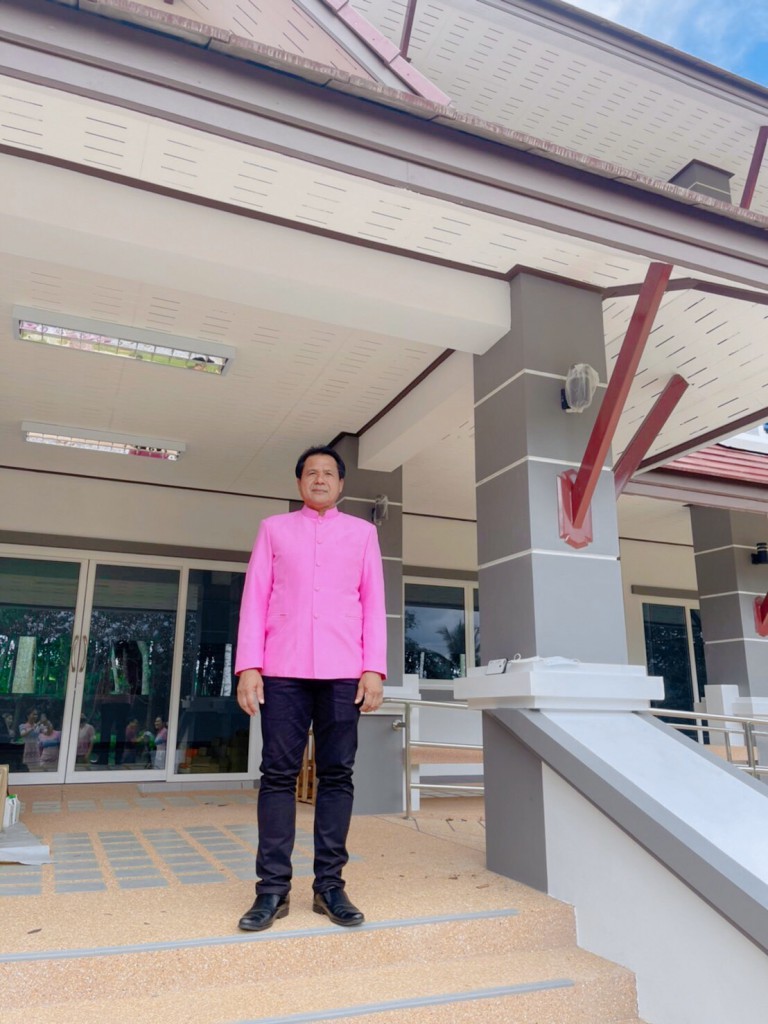 องค์การบริหารส่วนตำบลพรุไทย ร่วมอนุรักษ์ความเป็นไทย โดยการสวมใส่ผ้าไทย "ผ้าไทยใส่สนุก"